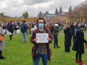 LIVRE nos Protestos contra Alterações à Legislação do Aborto na Polónia